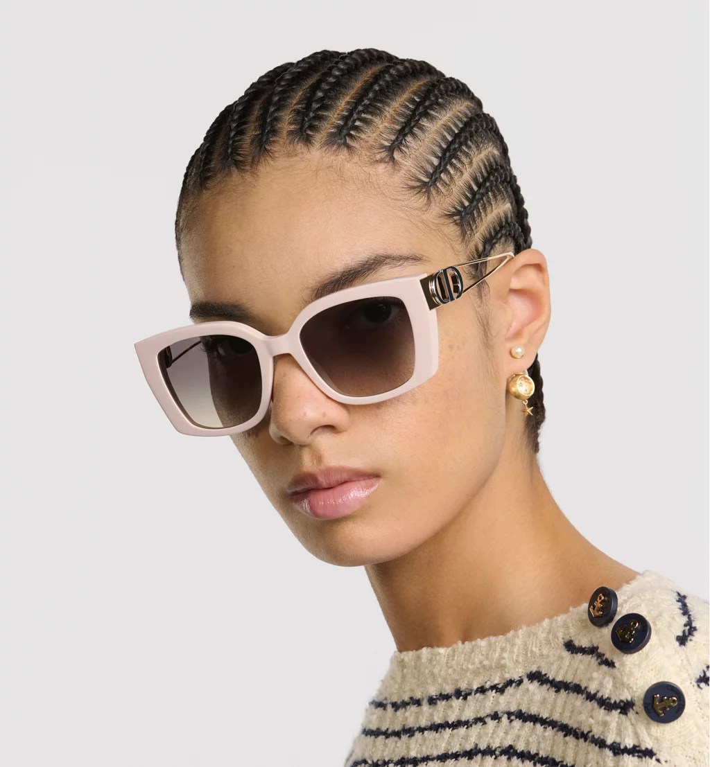 30Montaigne S13I - Image 6